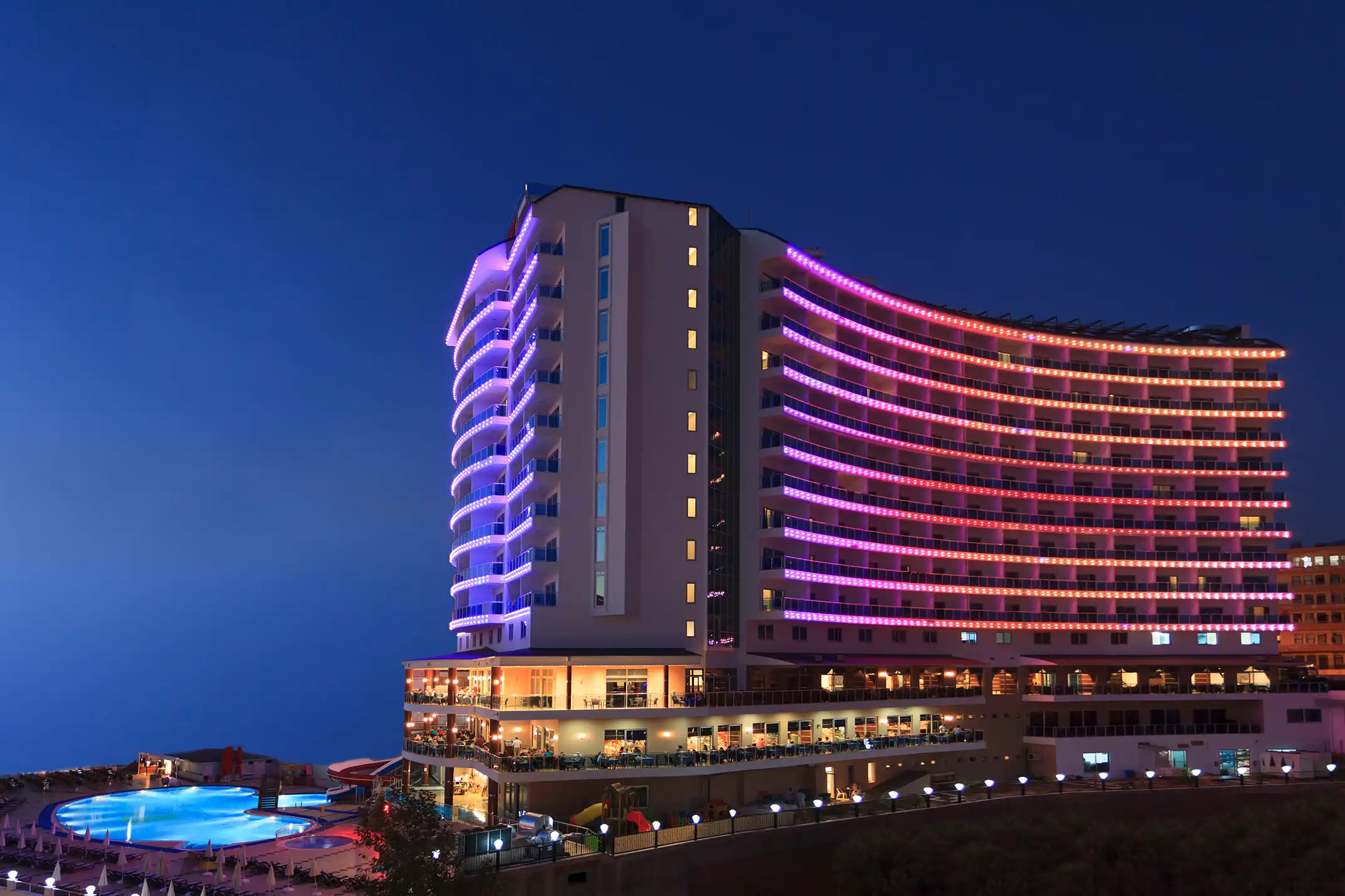 Gomax Media - Antalya - Alanya - İstanbul - Sosyal Medya Yönetimi ve Danışmanlığı